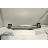 Traviesa paragolpes Tra.