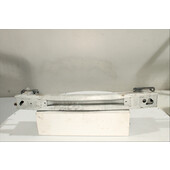 Traviesa paragolpes Tra.