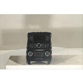 Display multimedia