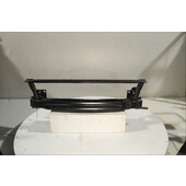 Traviesa paragolpes Del.