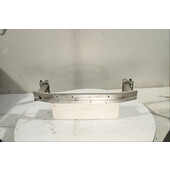 Traviesa paragolpes Del.