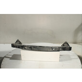 Traviesa paragolpes Tra.