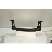 Traviesa paragolpes Del.