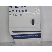 Puerta lateral Der.