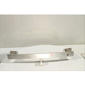 Traviesa paragolpes Tra.