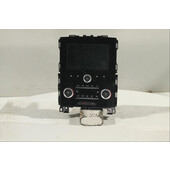 Display multimedia