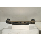 Traviesa paragolpes Tra.