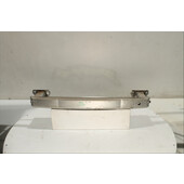 Traviesa paragolpes Tra.