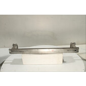 Traviesa paragolpes Tra.