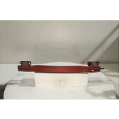 Traviesa paragolpes Tra.