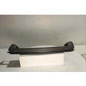 Traviesa paragolpes Tra.