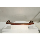 Traviesa paragolpes Tra.