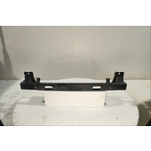 Traviesa paragolpes Tra.