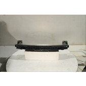 Traviesa paragolpes Del.