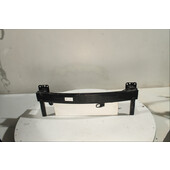 Traviesa paragolpes Del.