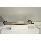 Traviesa paragolpes Tra.