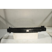 Traviesa paragolpes Tra.