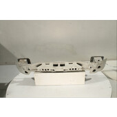 Traviesa paragolpes Del.