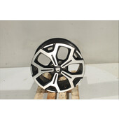 Llanta aluminio Del. Izq.