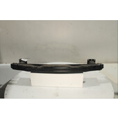 Traviesa paragolpes Tra.