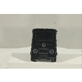 Display multimedia