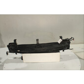 Traviesa paragolpes Tra.