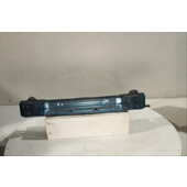 Traviesa paragolpes Tra.