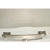 Traviesa paragolpes Tra.