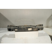 Traviesa paragolpes Tra.