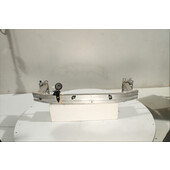 Traviesa paragolpes Del.