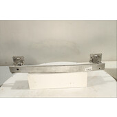 Traviesa paragolpes Tra.