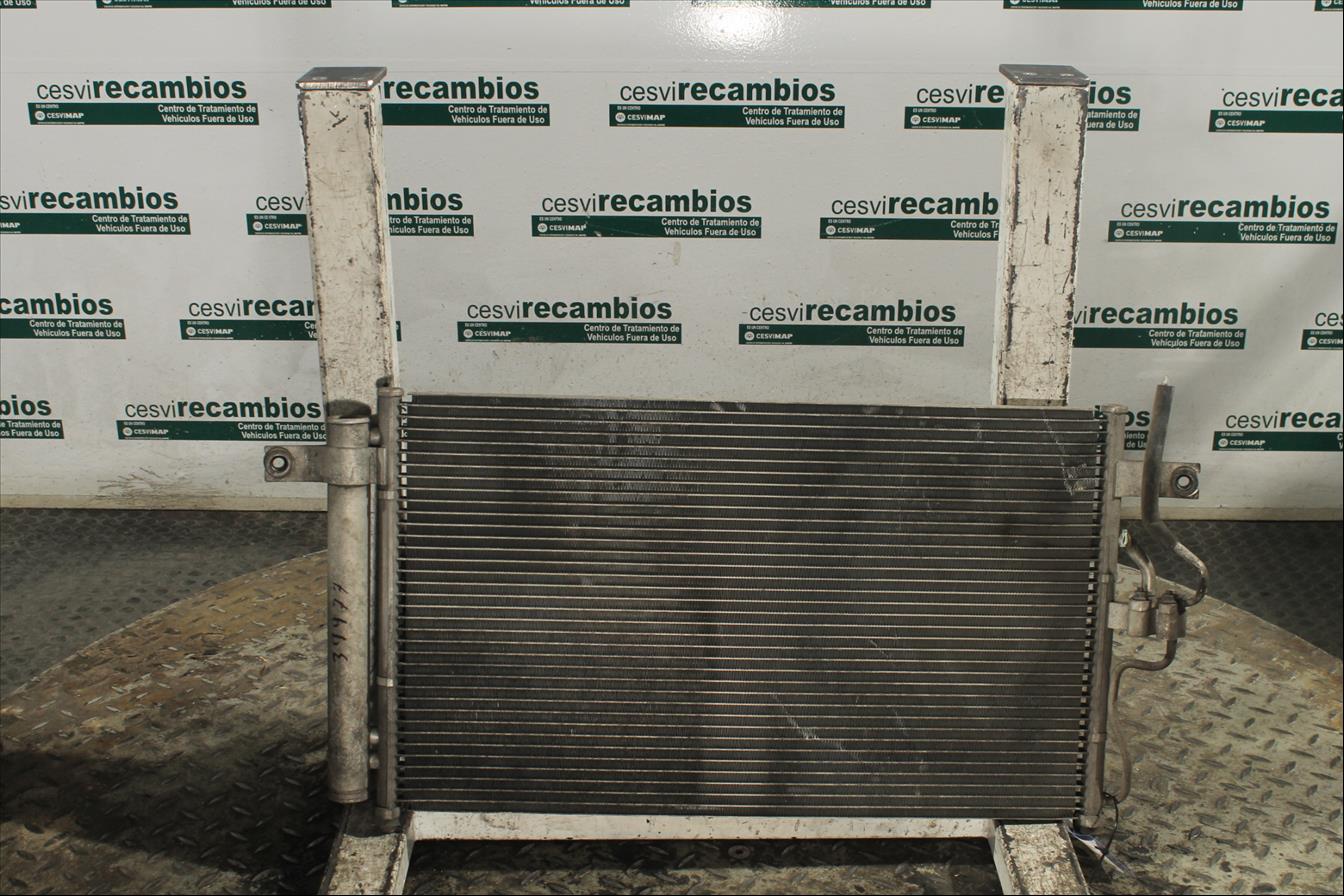 1 Hyundai Accent 00 S/Ref